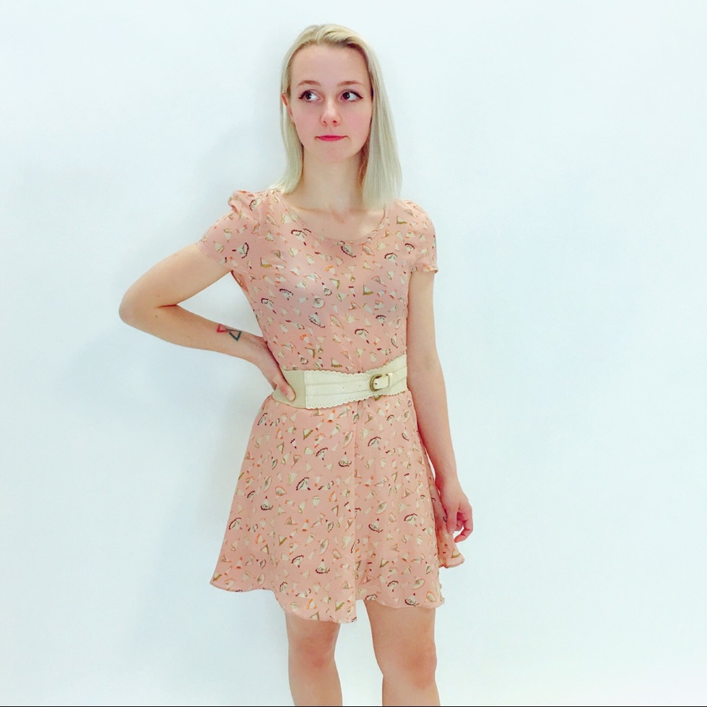 Adorable modcloth style dress